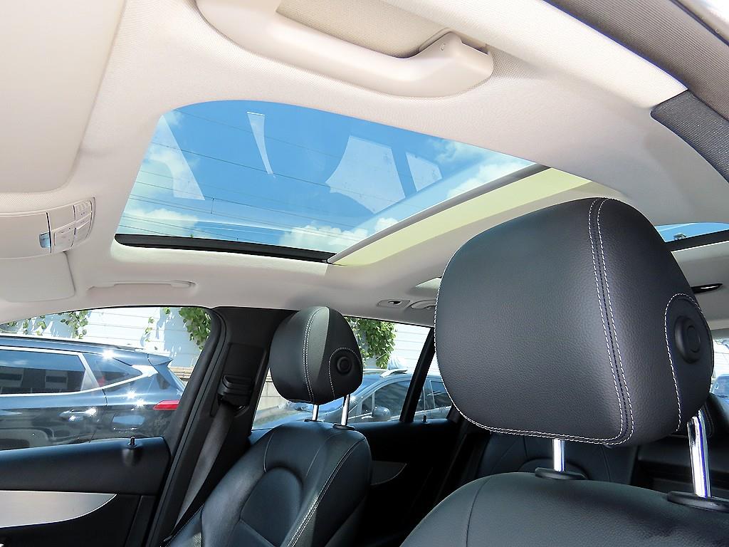 Mercedes-Benz GLC-Class — photo 17