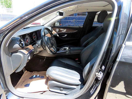 Mercedes-Benz E-Class — photo 05