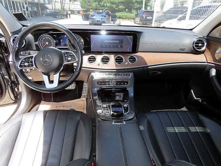 Mercedes-Benz E-Class — photo 07