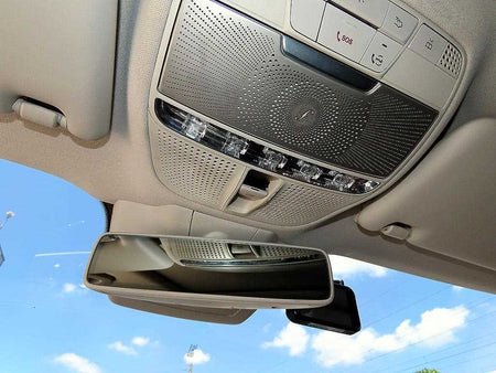 Mercedes-Benz E-Class — photo 16