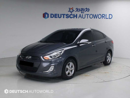 Hyundai Accent — photo 01