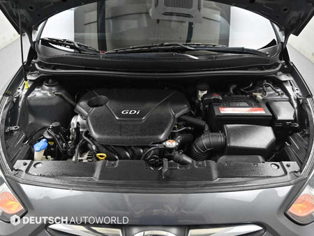 Hyundai Accent — photo 06