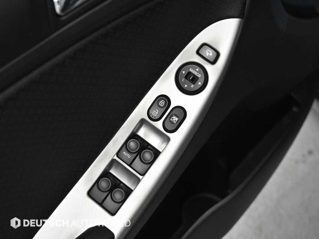 Hyundai Accent — photo 15