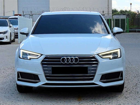 Audi A4 — photo 01