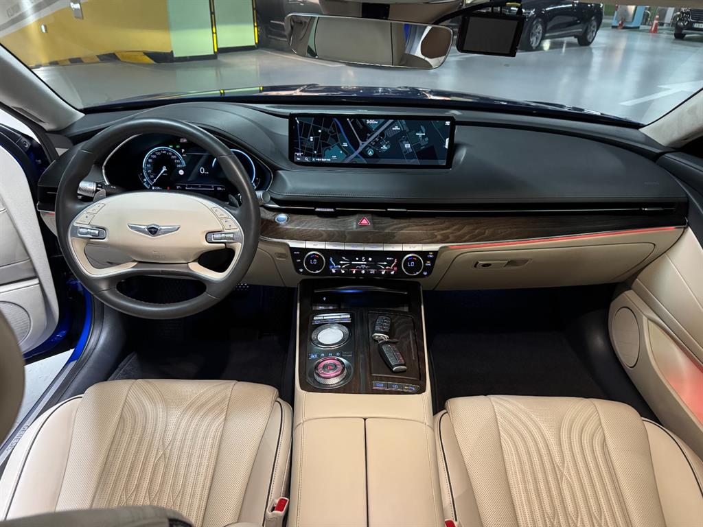 Genesis G80 — photo 08
