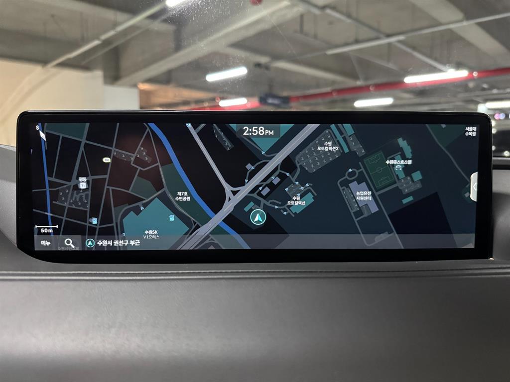 Genesis G80 — photo 11