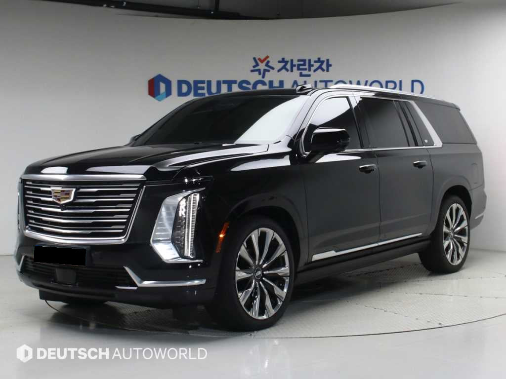 Cadillac Escalade — photo 01