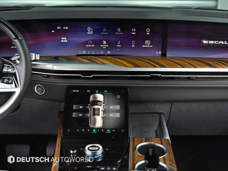 Cadillac Escalade — photo 14