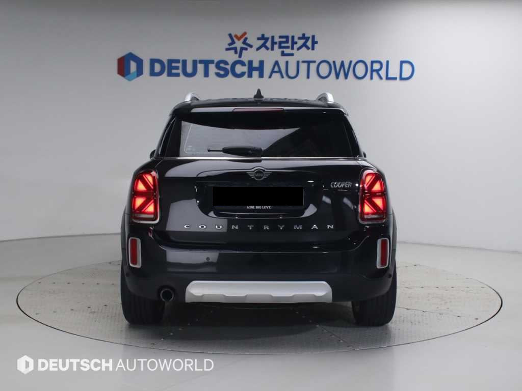 Mini Countryman — photo 04