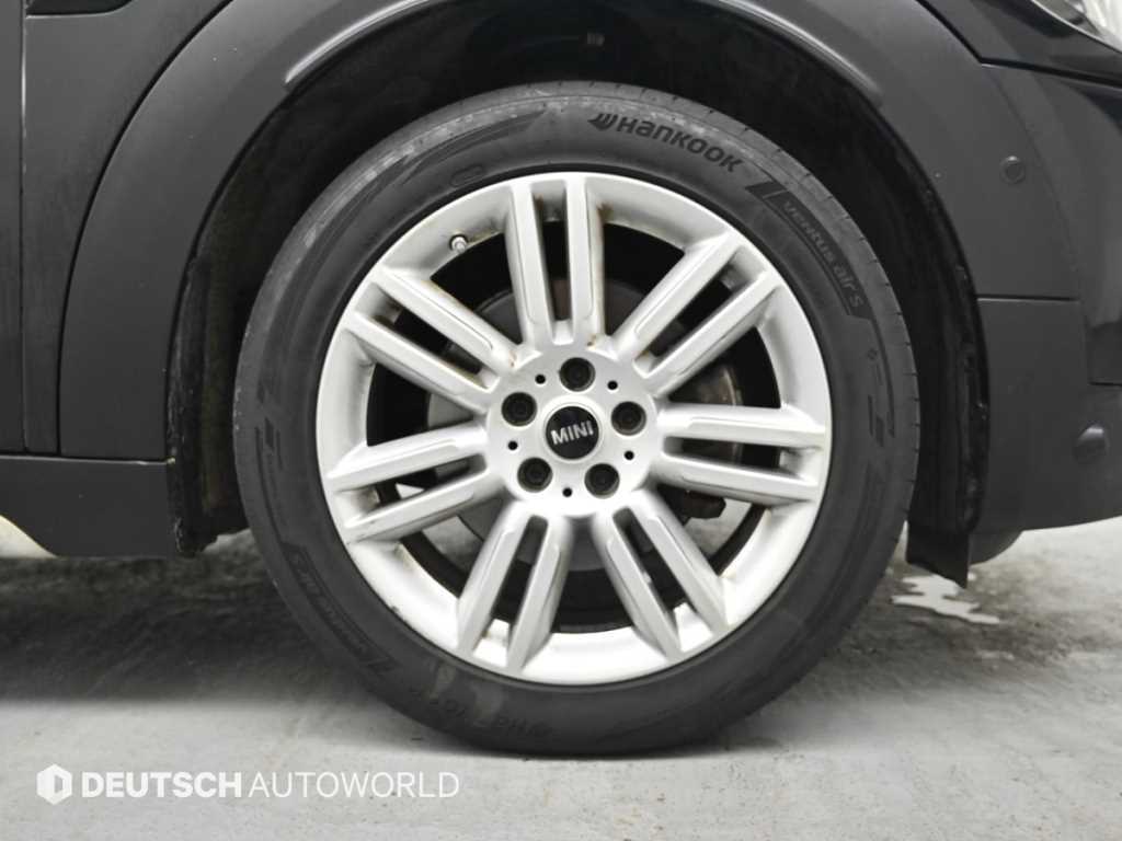Mini Countryman — photo 05