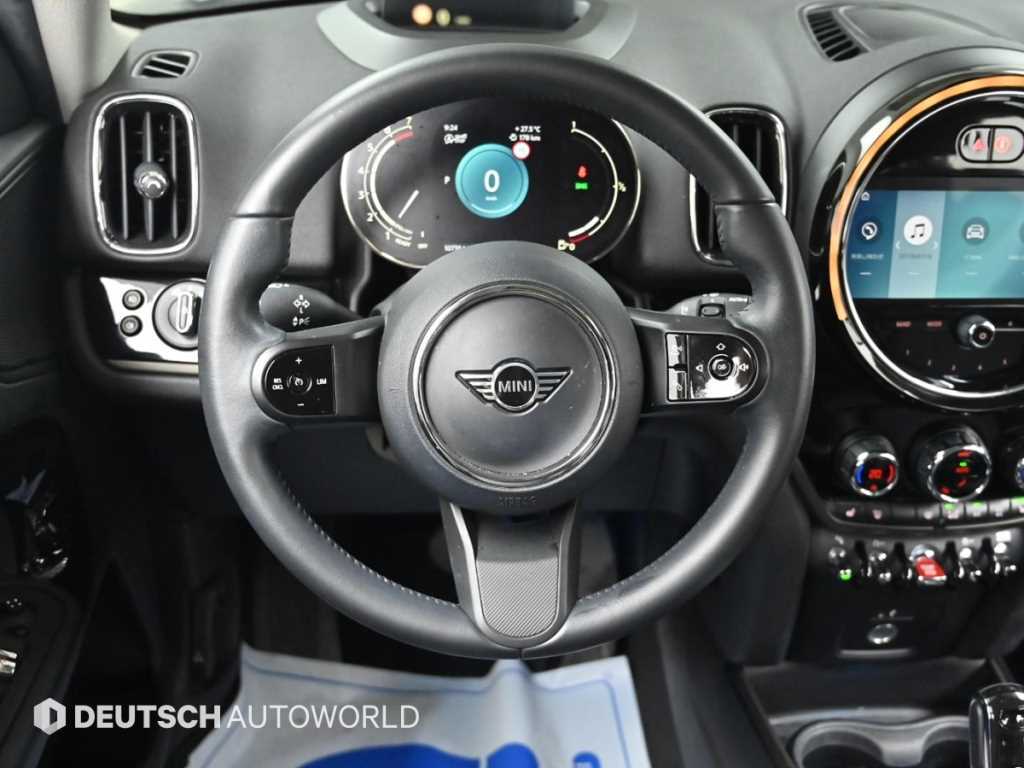 Mini Countryman — photo 13