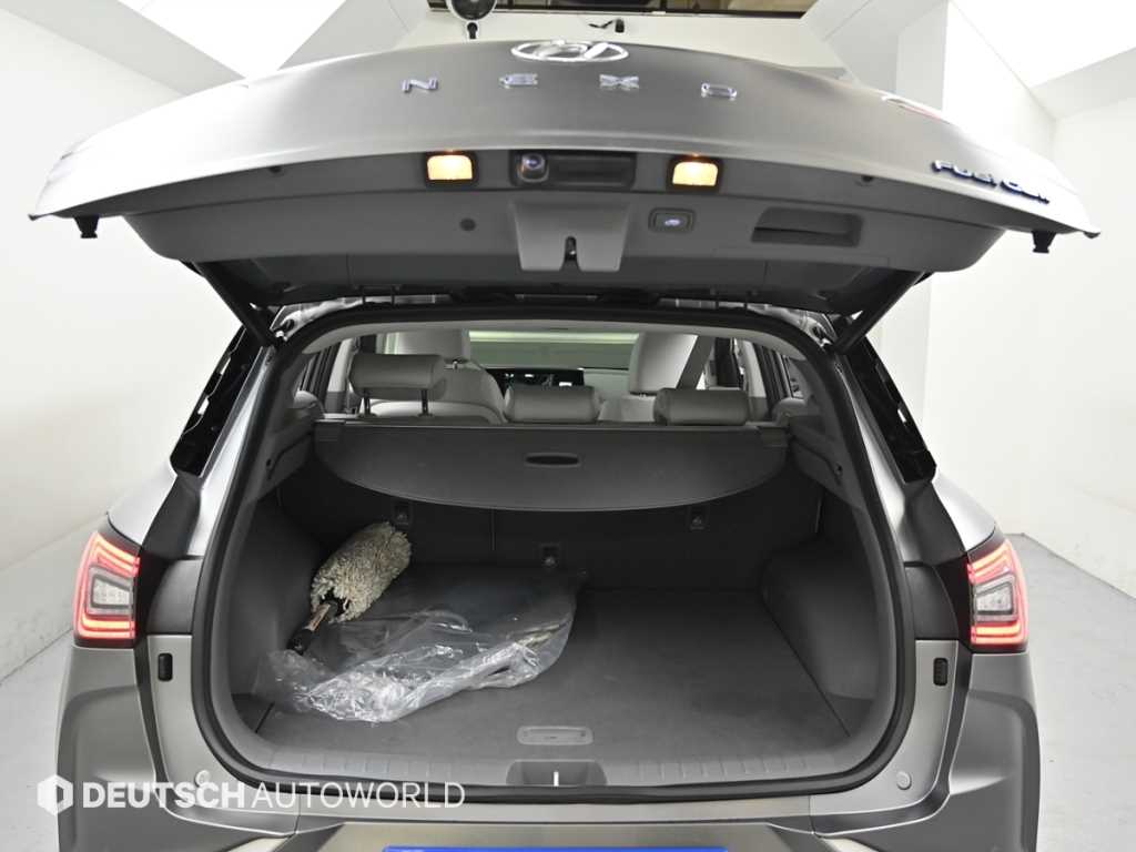 Hyundai Nexo — photo 19