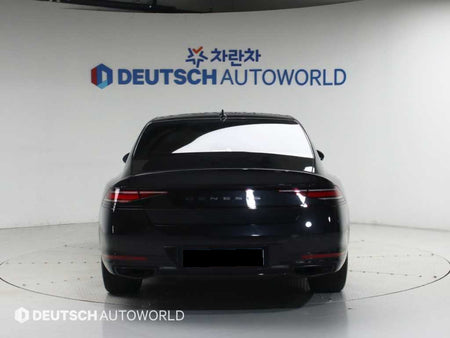 Genesis G90 — photo 04