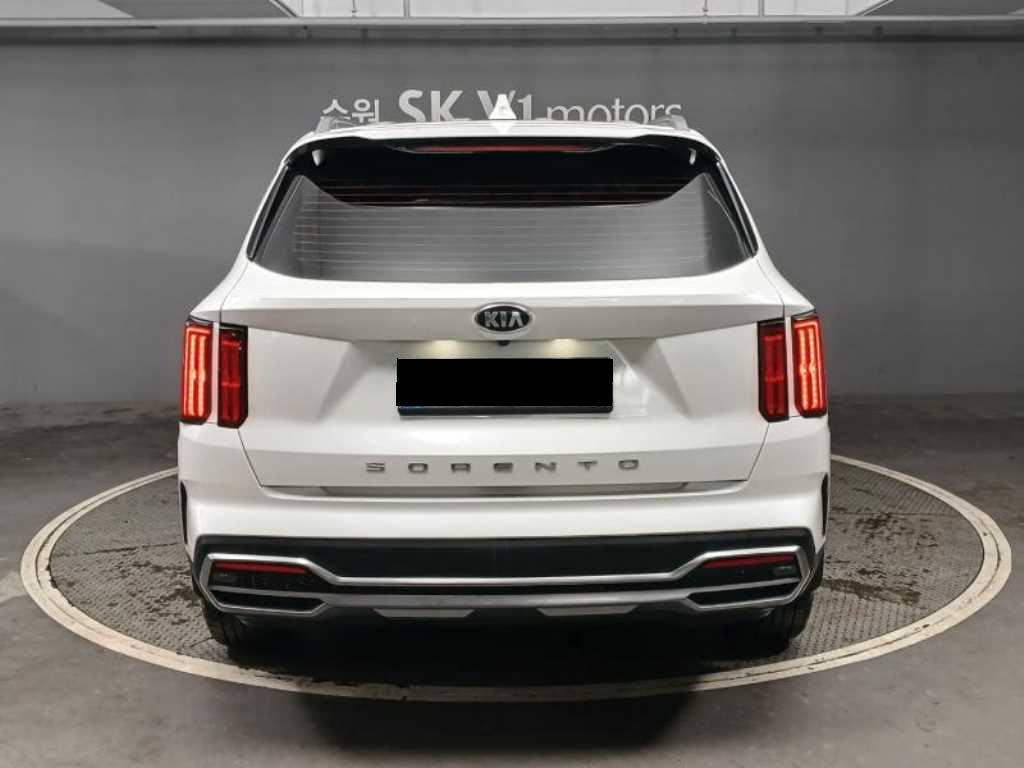Kia Sorento — photo 03