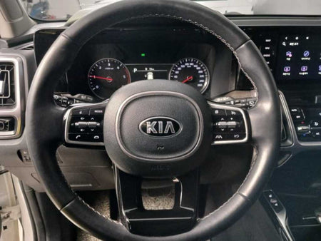 Kia Sorento — photo 13