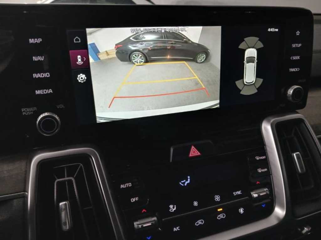 Kia Sorento — photo 14