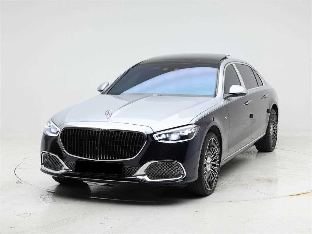 Mercedes-Benz S-Class — photo 01