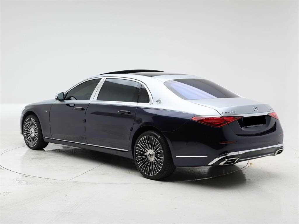 Mercedes-Benz S-Class — photo 04