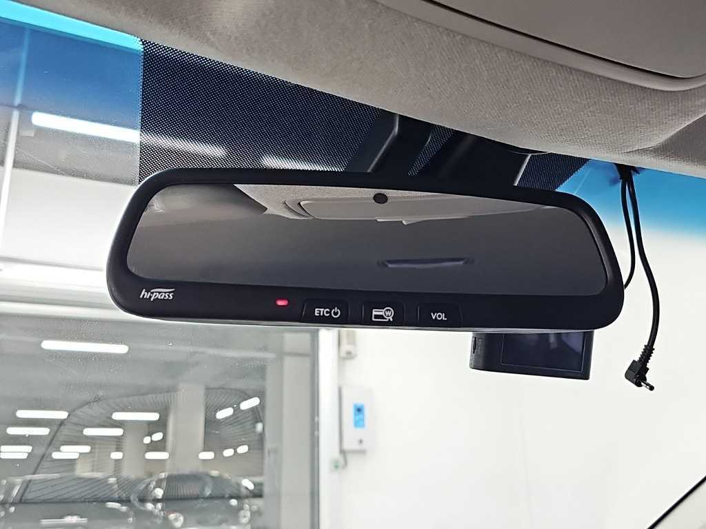 Kia K3 — photo 14
