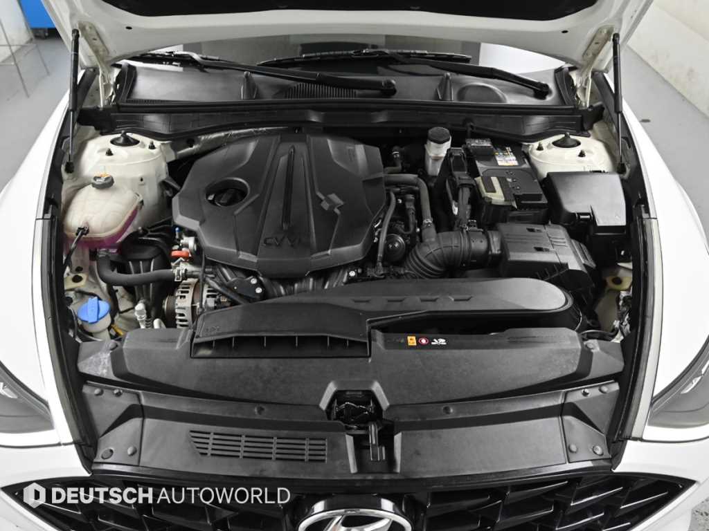 Hyundai Sonata — photo 06