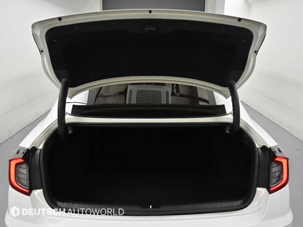 Hyundai Sonata — photo 19