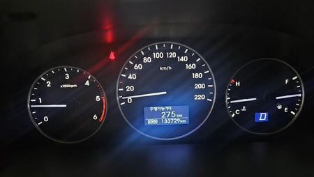 Hyundai Starex — photo 08