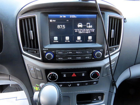 Hyundai Starex — photo 12