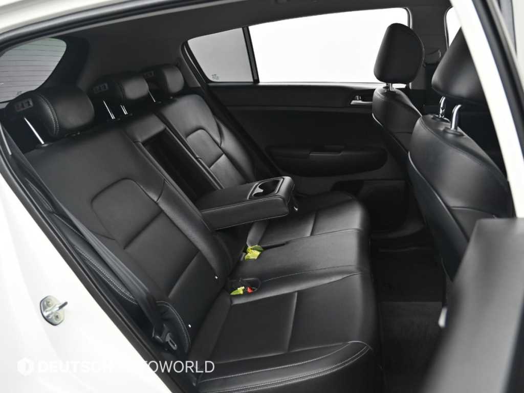 Kia Sportage — photo 12