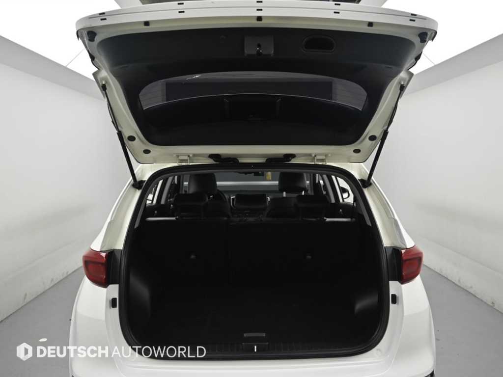 Kia Sportage — photo 19