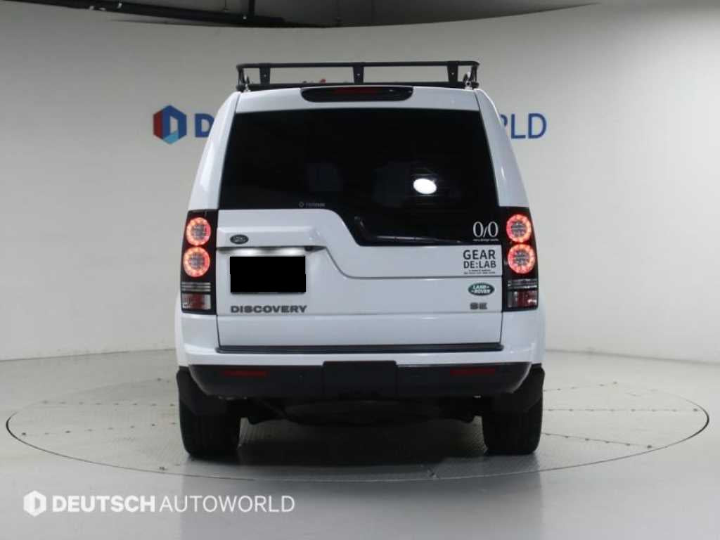 Land Rover Discovery — photo 04