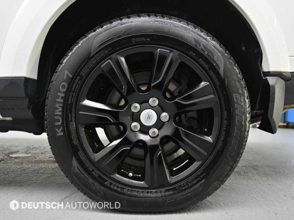Land Rover Discovery — photo 05