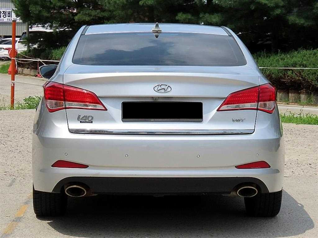 Hyundai i40 — photo 04