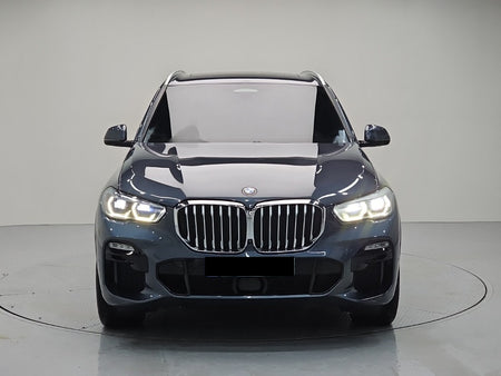 BMW X5 — photo 02