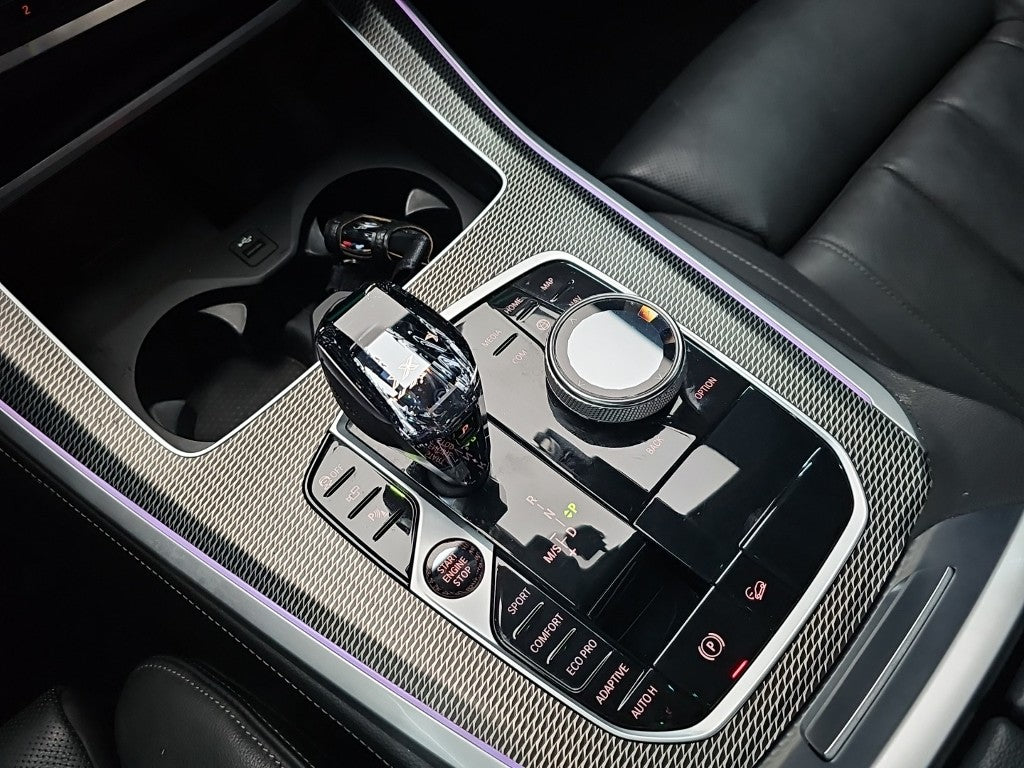 BMW X5 — photo 08