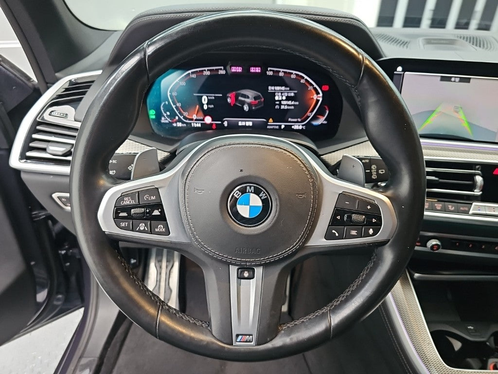 BMW X5 — photo 09