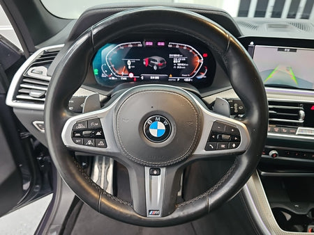 BMW X5 — photo 09
