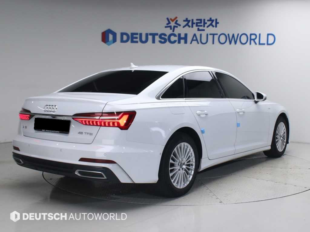 Audi A6 — photo 02