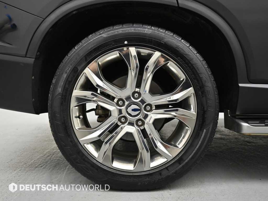 KGM Rexton — photo 05