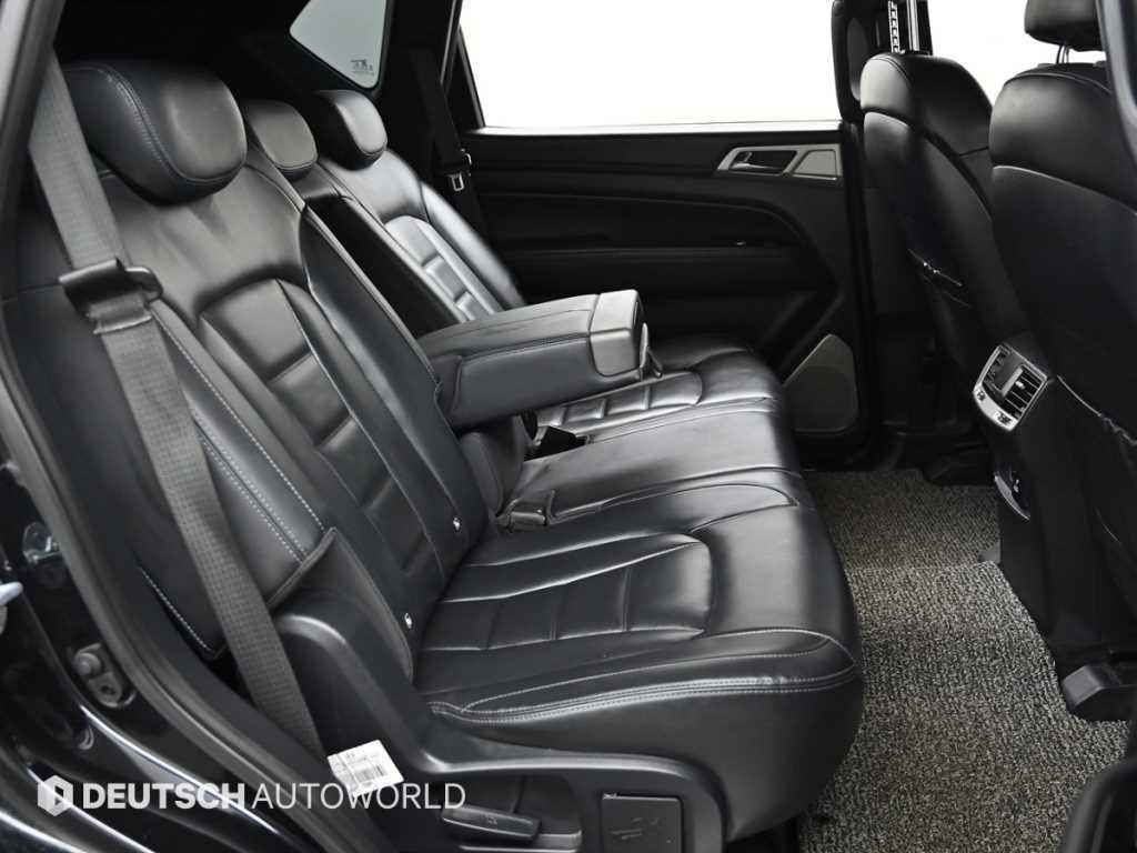 KGM Rexton — photo 12
