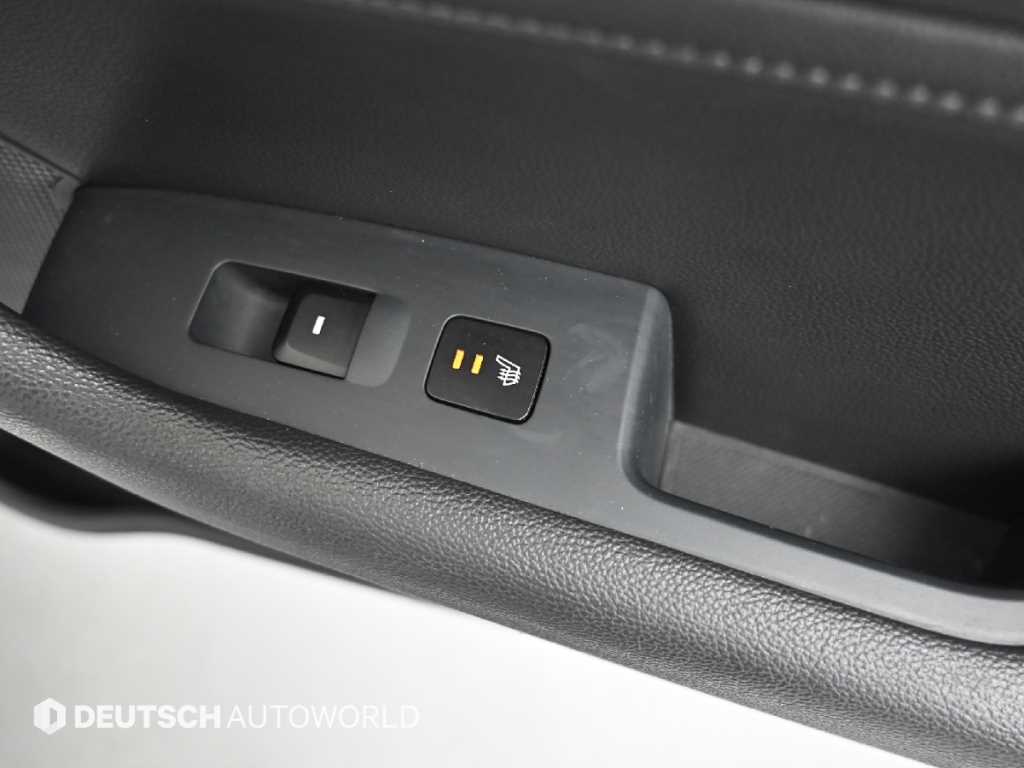 Hyundai Sonata — photo 16