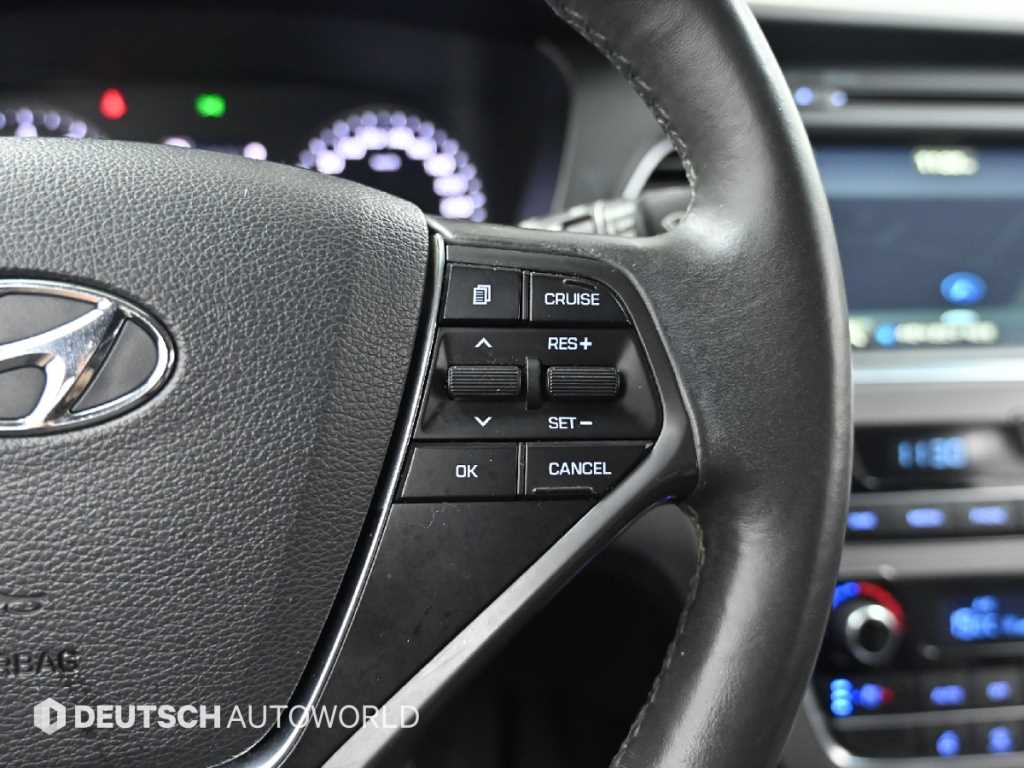 Hyundai Sonata — photo 17