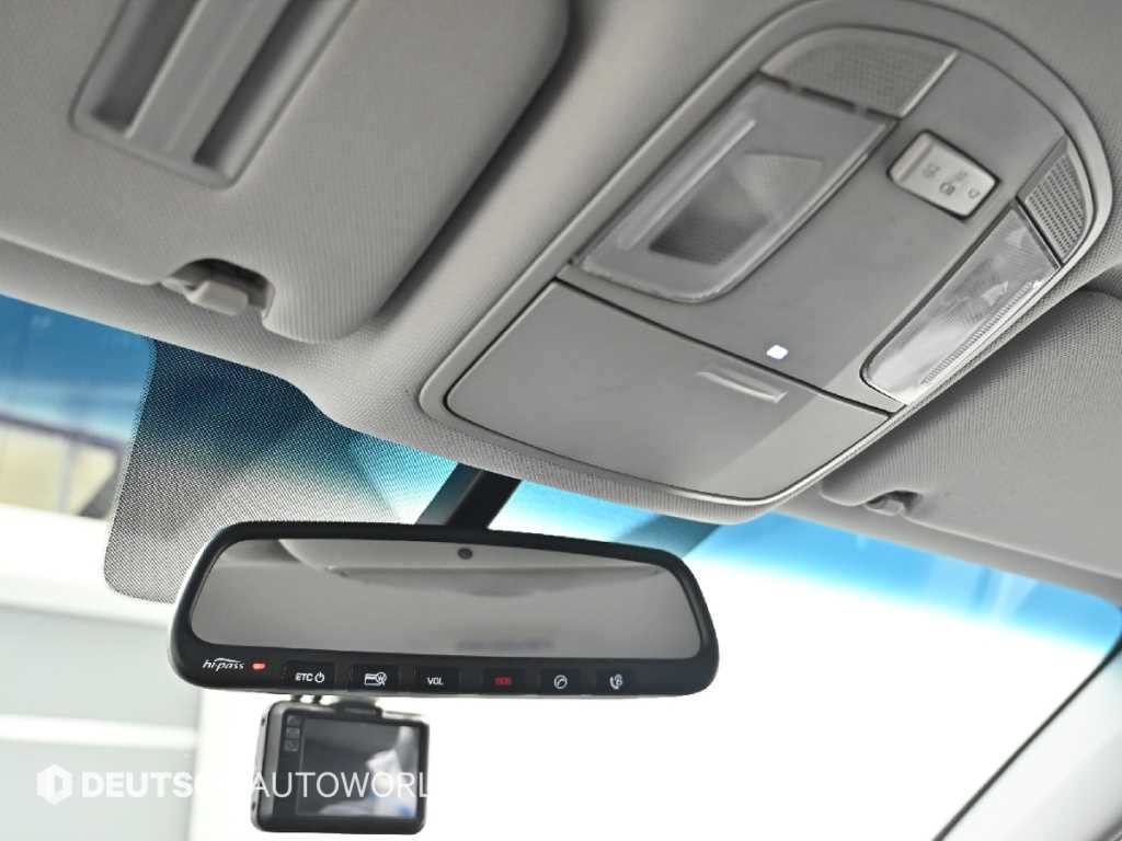 Hyundai Sonata — photo 18