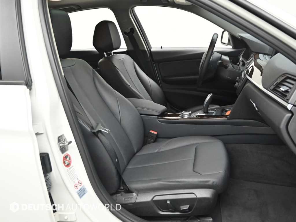 BMW 3-Series — photo 10