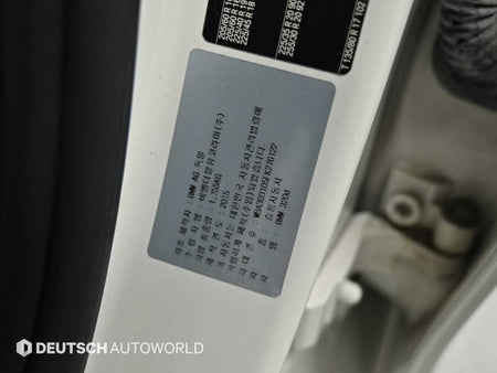 BMW 3-Series — photo 20