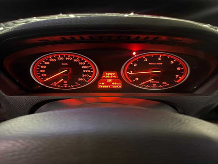 BMW X5 — photo 07