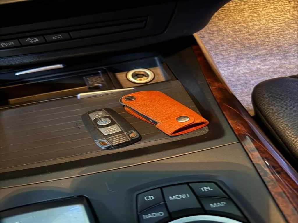BMW X5 — photo 13