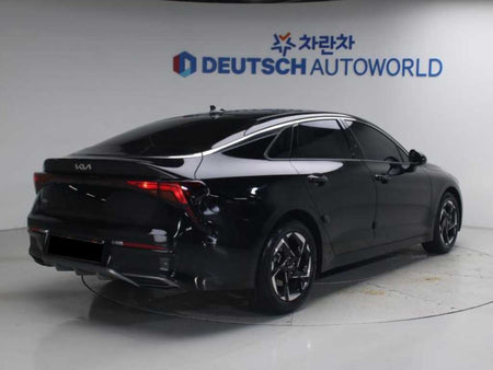 Kia K5 — photo 02