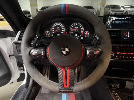 BMW M4 — photo 12