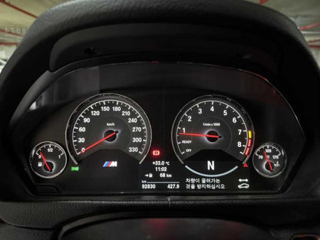 BMW M4 — photo 13