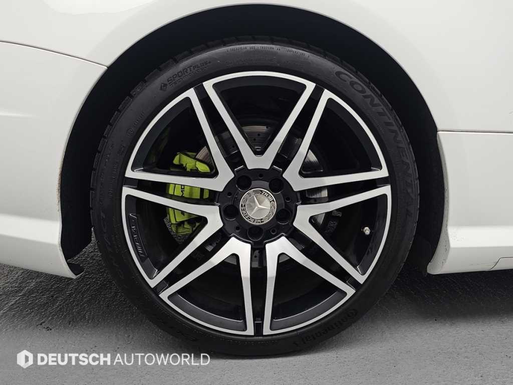 Mercedes-Benz SL-Class — photo 05